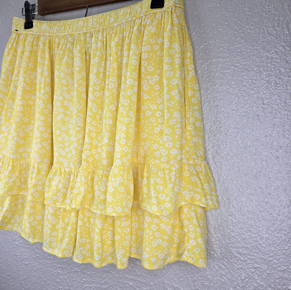 Ambercrombie & Fitch Yellow White Floral Ruffle Mini Skirt Size M - Picture 8 of 13